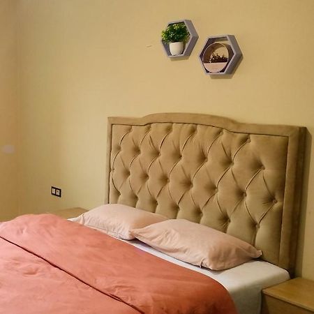 Fantastique Appartement Nouveau Meuble Avec Wifi & Netflix A Proximite Du Marjane Tangier Exterior photo
